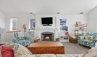 273 7th St, Avalon, NJ 08202