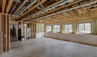 1090 Rainy Lake Dr NW, Backus, MN 56435