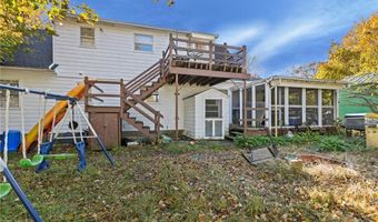 121 Heather St, Cranston, RI 02920