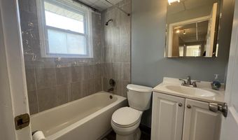 104 Minnetonka Ave, Absecon, NJ 08201