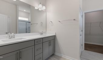 415 Thistle Meadow Ln, Aberdeen, NC 28315