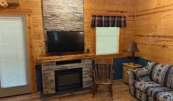 10311 Shady Ln, Birdseye, IN 47513