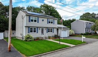 9 Patricia Dr, North Providence, RI 02904