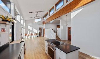 57555 PARKERSBURG Rd, Bandon, OR 97411