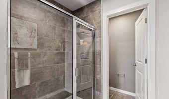 3332 165th St SE, Bothell, WA 98012