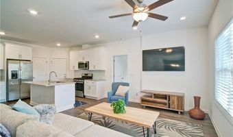 4630 Hemlock Dr SW, Austell, GA 30106