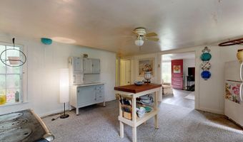 10 Picnic Hill Rd, Albany Twp., ME 04217
