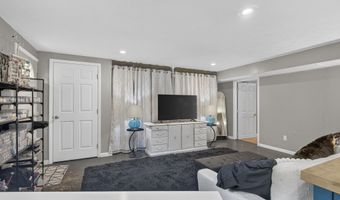 20831 Deer Run Dr A, Abingdon, VA 24211