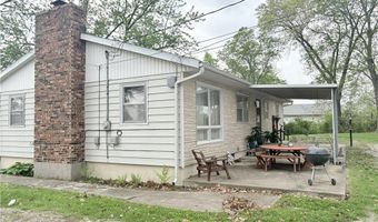 433 S 8th St, Atchison, KS 66002