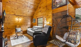 645-1 Right Fork Fixer Rd, Beattyville, KY 41311