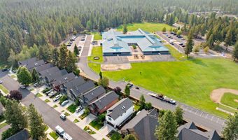 19545 Salmonberry Ct, Bend, OR 97702