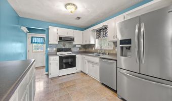 144 Olympia Dr, Bardstown, KY 40004