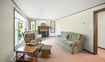 2 N Broadway, Atkinson, NH 03811