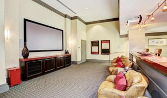 4500 S FOUR MILE RUN Dr 220, Arlington, VA 22204