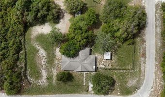 912 S 7th St, Aransas Pass, TX 78336