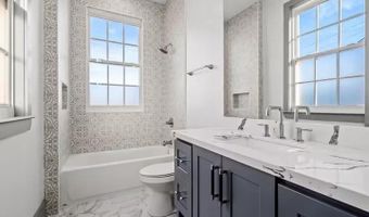 1526 SAINT ANN St, New Orleans, LA 70116