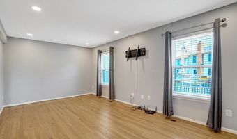 6063 HYDRANGEA Dr, Alexandria, VA 22310