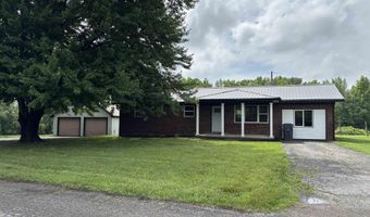 2318 N Lakeview Dr, Austin, IN 47102