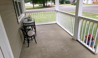 204 Hawthorne St, Alma, MI 48801