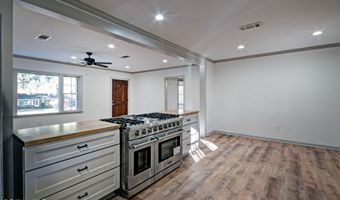 526 E Jasper St, Brandon, MS 39042