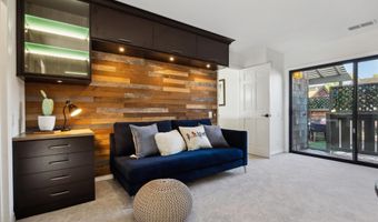 817 Harbor Rd, Alameda, CA 94502