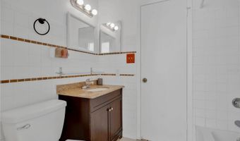 241 AFTON Sq 308, Altamonte Springs, FL 32714