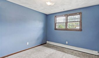 2 Huckleberry Rd, Coventry, RI 02816