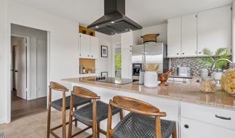 429 HARBOR LIGHT Rd, Alameda, CA 94501