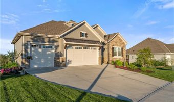 4313 Lakeview Ter, Basehor, KS 66007
