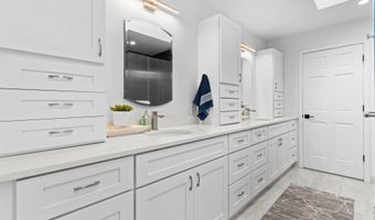 709 N 5th Ave, Ann Arbor, MI 48104