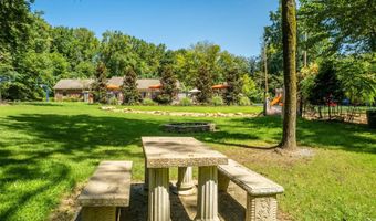 151 Summerwood Dr, Benton, AR 72015