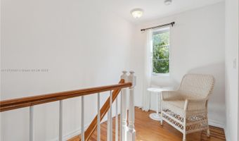 2421 San Domingo St guest house, Coral Gables, FL 33134