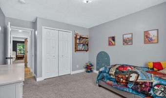 8669 Lilly Ridge Dr SE, Alto, MI 49302