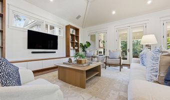 698 BEACH Ave, Atlantic Beach, FL 32233