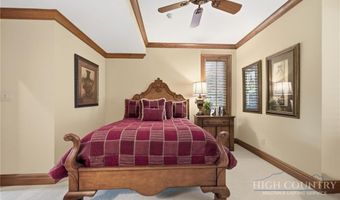 39 Crestview Ln, Banner Elk, NC 28604