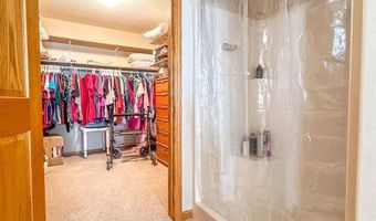 3015 Colorado Dr, Bismarck, ND 58503