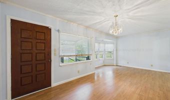 924 CRESTVIEW Ln, Adamsville, AL 35005