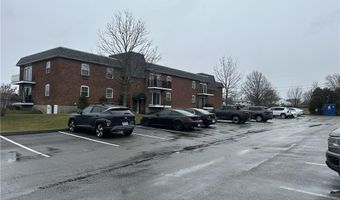 3 Admiralty Dr 10-4, Middletown, RI 02842