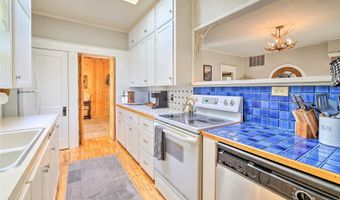 33823 SR 706 E 1, Ashford, WA 98304