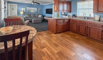 108 W SAINT ANNES Cir, Apollo Beach, FL 33572