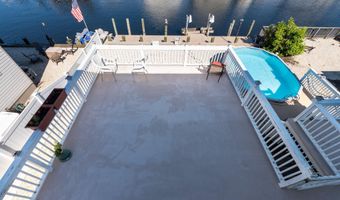 73 Carlyle Dr, Bayville, NJ 08721