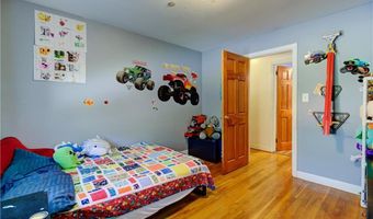 11 Golden Blvd, North Smithfield, RI 02896