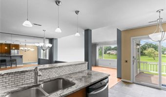 76 Valley Green Ct B, North Providence, RI 02904