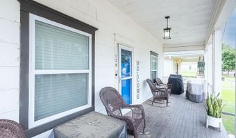 126 N 3rd St, Arkansas City, KS 67005