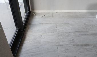 20505 E Country Club Dr 138, Aventura, FL 33180