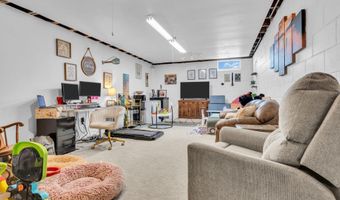 728 NEPTUNE Ave, Beachwood, NJ 08722