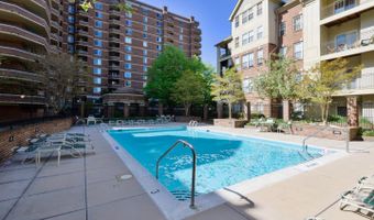 2330 14TH St N 104, Arlington, VA 22201