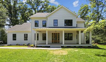 7926 BOLLING Dr, Alexandria, VA 22308