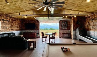 568 Woodford Rd, Ardmore, OK 73401