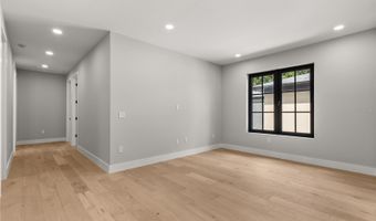 902 SHADY LANE Dr, Orlando, FL 32804